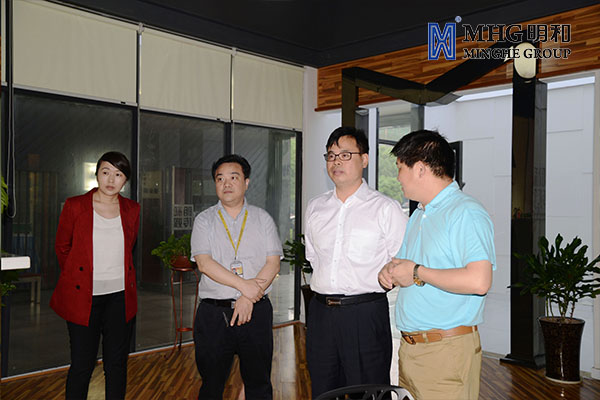 长沙市委宣传部副部长陈海波一行莅临精产国品一二三产区蘑菇视频-国产午夜精品自在自线之la-护士你下面好紧我进不去-日韩精品视频在线观看免费-国产又爽又大又黄A片软件走访调研 