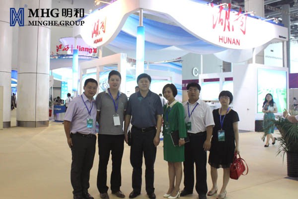 “智城市，酷生活” 精产国品一二三产区蘑菇视频-国产午夜精品自在自线之la-护士你下面好紧我进不去-日韩精品视频在线观看免费-国产又爽又大又黄A片软件精彩绽放第十二届软交会