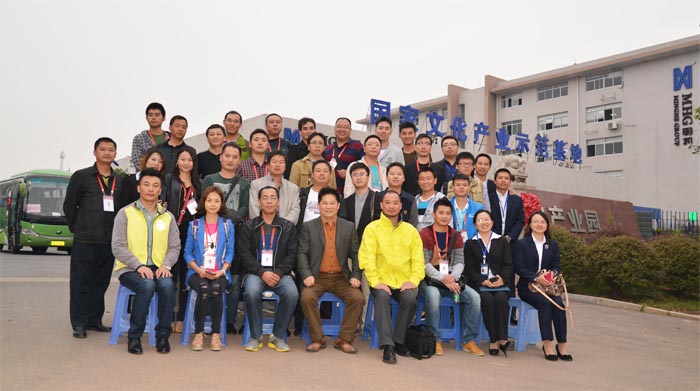 舞台美术人才高级研修班专家团明和合影