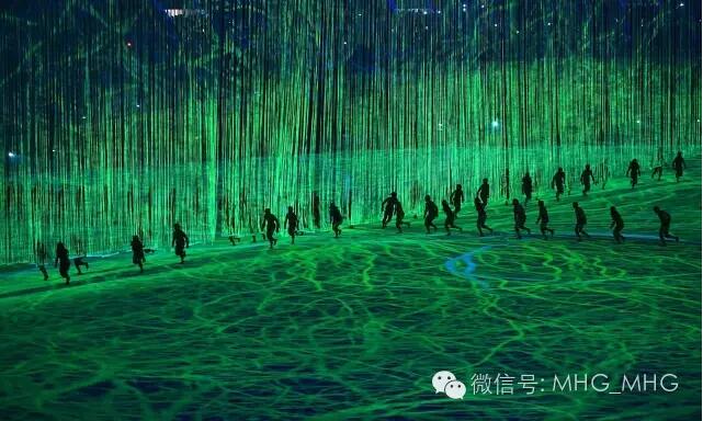 里约奥运会开幕式热带雨林光影效果