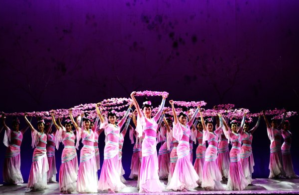 舞剧《桃花源记》