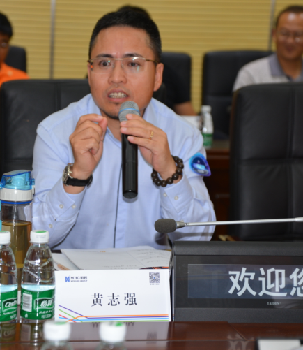 中国声光视讯芒协联合会总会长黄志强先生